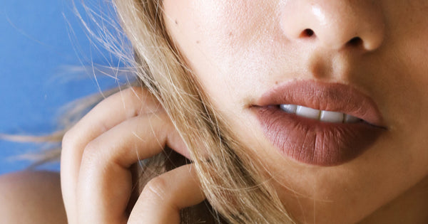 How to look after your dried and chapped lips?